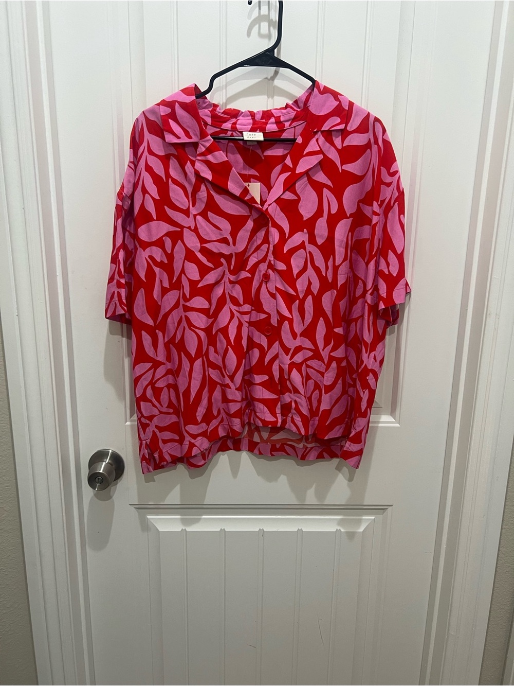 a new day Red Button-Up Shirt with Pink Leaf Pattern